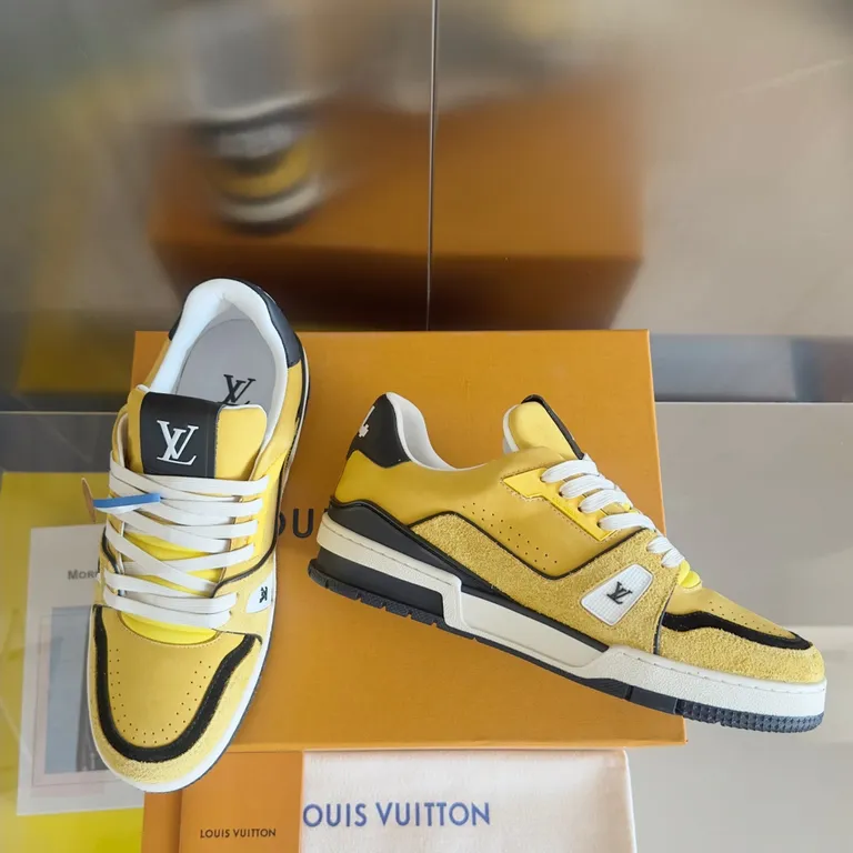 Louis Vuitton Shoe 